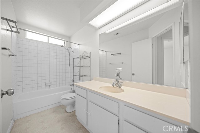 Detail Gallery Image 27 of 44 For 15069 Mulberry Dr, Whittier,  CA 90604 - 3 Beds | 3 Baths