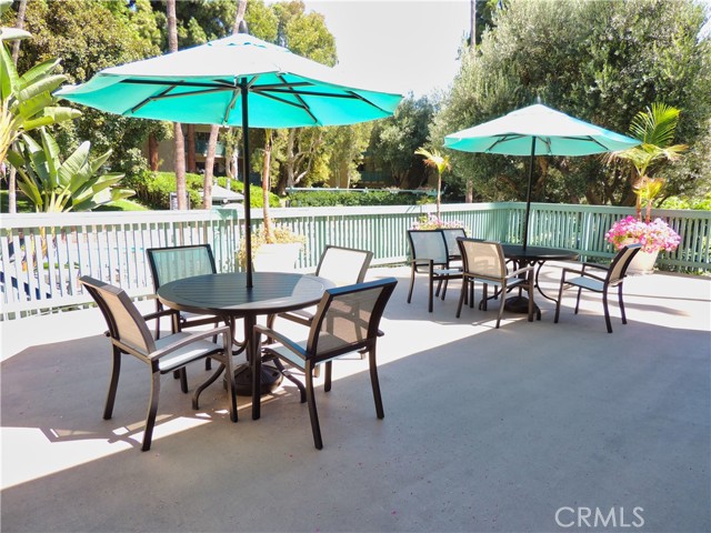 436 Bellflower Boulevard, Long Beach, California 90814, 1 Bedroom Bedrooms, ,1 BathroomBathrooms,Condominium,For Sale,Bellflower,PW24226013