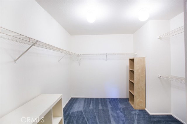 72 Vassar Aisle, Irvine CA: https://media.crmls.org/medias/3b96d5fe-fea1-4b9b-999b-08a486ec28c6.jpg