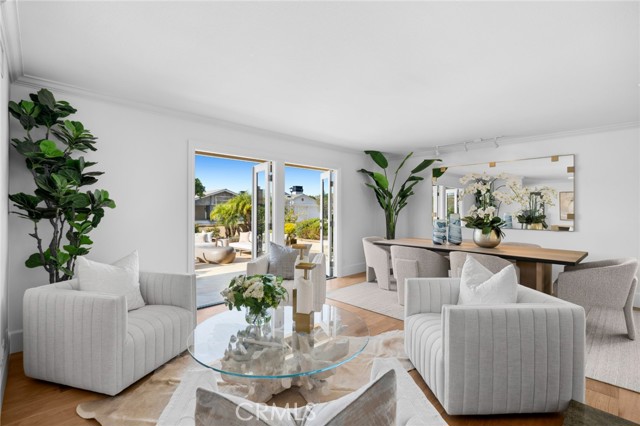 Detail Gallery Image 8 of 38 For 1218 Keel Dr, Corona Del Mar,  CA 92625 - 3 Beds | 2/1 Baths