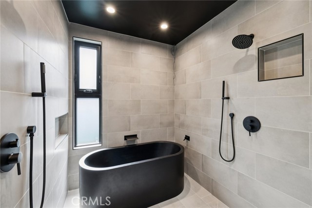 Detail Gallery Image 26 of 57 For 5280 Sanchez, Los Angeles,  CA 90008 - 4 Beds | 4 Baths