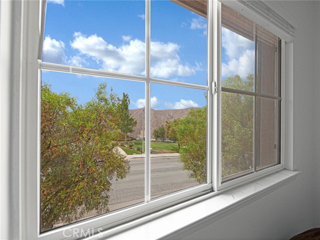 Detail Gallery Image 22 of 43 For 28346 Linda Vista, Canyon Country,  CA 91387 - 6 Beds | 3 Baths