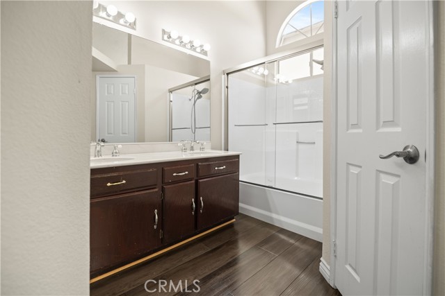 13006 August Circle, Riverside CA: https://media.crmls.org/medias/3b981c73-30df-4160-9afd-bd480dbf92af.jpg