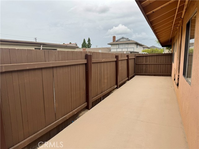 Detail Gallery Image 7 of 18 For 1682 W Cindy Ln #B,  Anaheim,  CA 92802 - 2 Beds | 2 Baths