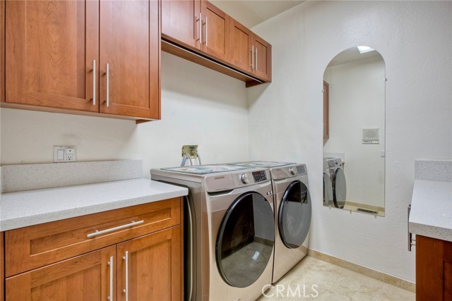 Detail Gallery Image 40 of 68 For 28856 Yosemite Pl, Canyon Lake,  CA 92587 - 3 Beds | 3/1 Baths