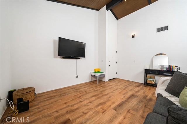 Detail Gallery Image 8 of 24 For 1342 W 8th St, Upland,  CA 91786 - – Beds | – Baths
