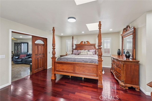 13426 Crocker Street, Los Angeles CA: https://media.crmls.org/medias/3b9a15ea-8b1d-4f44-8336-34d7391adf38.jpg