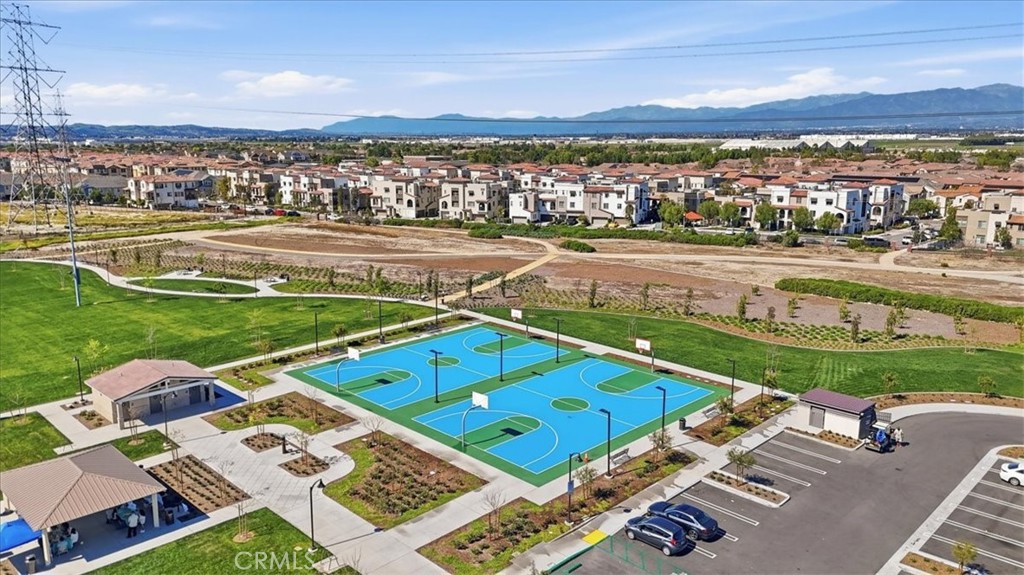 https://media.crmls.org/medias/3b9ad637-99c0-4430-86d4-384b0f6b639c.jpg?preset=X-Large