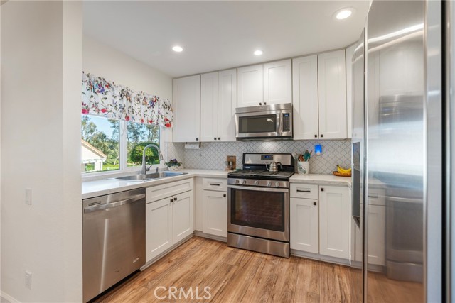 28332 Zarza, Mission Viejo CA: https://media.crmls.org/medias/3b9b740e-933d-40e3-be57-80af364ee01e.jpg
