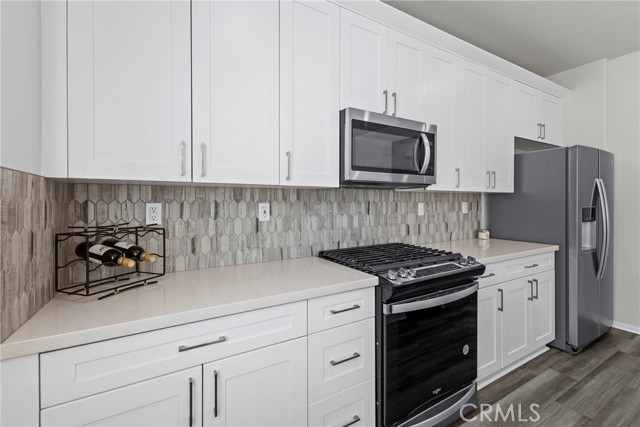 Image 9 of 27 For 36417 Shine Drive