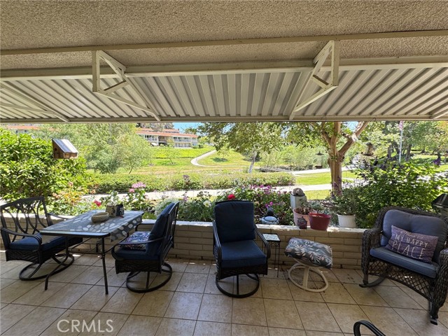 579 Avenida Majorca, Laguna Woods CA: https://media.crmls.org/medias/3b9cd53f-ec1c-4d2f-b2a7-98db639fca9a.jpg