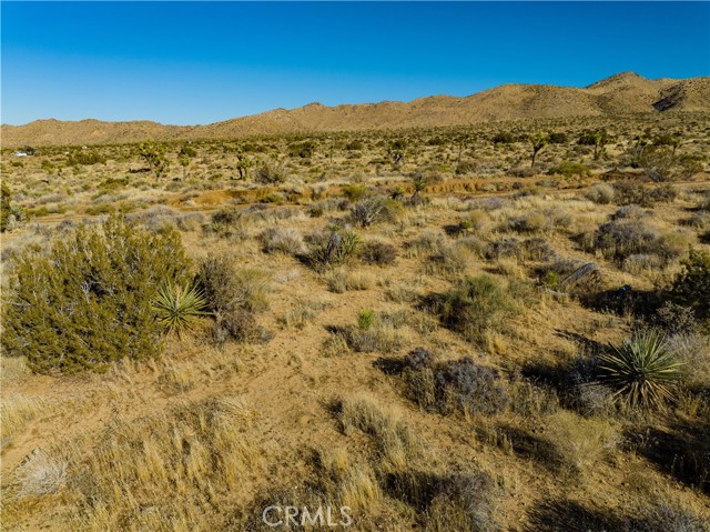 Detail Gallery Image 3 of 24 For 58980 Santa Barbara Dr, Yucca Valley,  CA 92284 - – Beds | – Baths