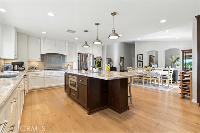 3526 Alder Place, Chino Hills CA: https://media.crmls.org/medias/3b9d3fe0-9c26-422d-89b7-b8a4a6687c3a.jpg