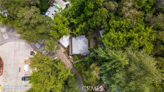 Detail Gallery Image 14 of 68 For 432 Fernwood Pacific, Topanga,  CA 90290 - 2 Beds | 2 Baths