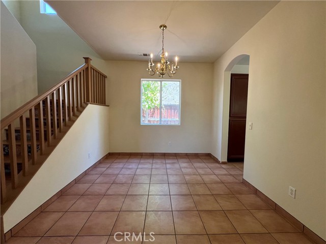 Detail Gallery Image 6 of 20 For 16200 Setting Sun Cir, Riverside,  CA 92503 - 4 Beds | 2/1 Baths