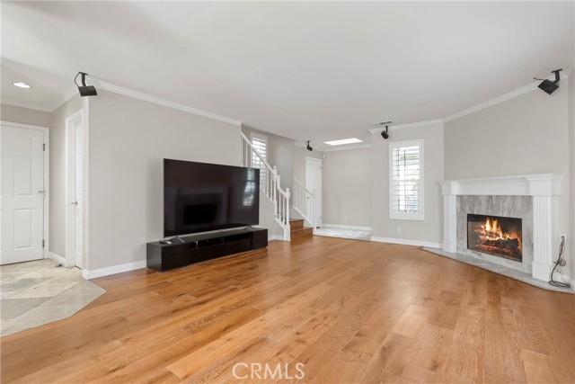 Detail Gallery Image 4 of 34 For 3327 California Ave, Signal Hill,  CA 90755 - 3 Beds | 2/1 Baths