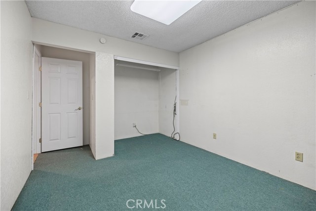 Detail Gallery Image 25 of 43 For 16464 Tullock, Fontana,  CA 92335 - 4 Beds | 2 Baths