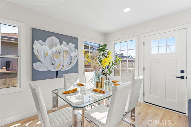 Detail Gallery Image 6 of 30 For 2302 W 115th, Hawthorne,  CA 90250 - 4 Beds | 2 Baths