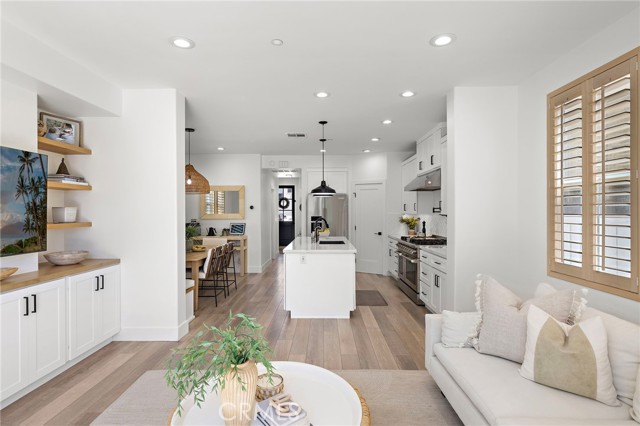 7 Bluewing Lane, Ladera Ranch CA: https://media.crmls.org/medias/3ba26b3e-f899-454a-bbba-375eef59fde8.jpg