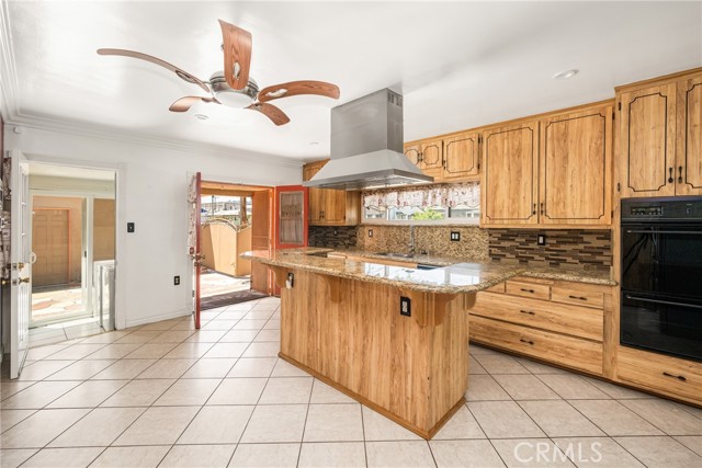 2775 Wetherly Avenue, Long Beach CA: https://media.crmls.org/medias/3ba3133f-1aa4-4991-b2fa-52668fe6beb7.jpg