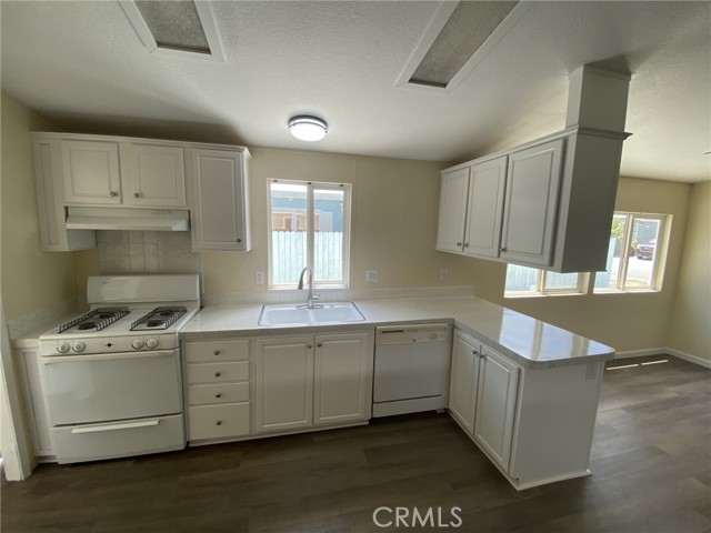 Detail Gallery Image 11 of 50 For 22840 Sterling Ave #110,  Palm Springs,  CA 92262 - 3 Beds | 2 Baths