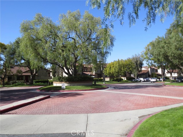 Detail Gallery Image 2 of 27 For 17 Rock Cliff Pl, Phillips Ranch,  CA 91766 - 2 Beds | 2/1 Baths