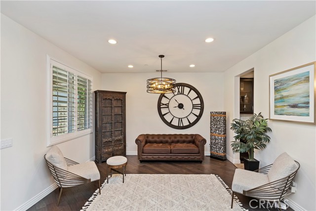 Detail Gallery Image 8 of 60 For 16610 Village Meadow Dr, Riverside,  CA 92503 - 5 Beds | 3 Baths