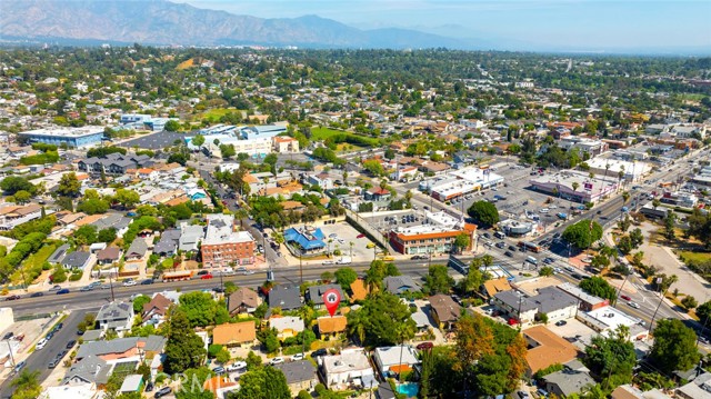 Detail Gallery Image 11 of 21 For 6153 Garrison Dr, Los Angeles,  CA 90042 - 2 Beds | 1 Baths
