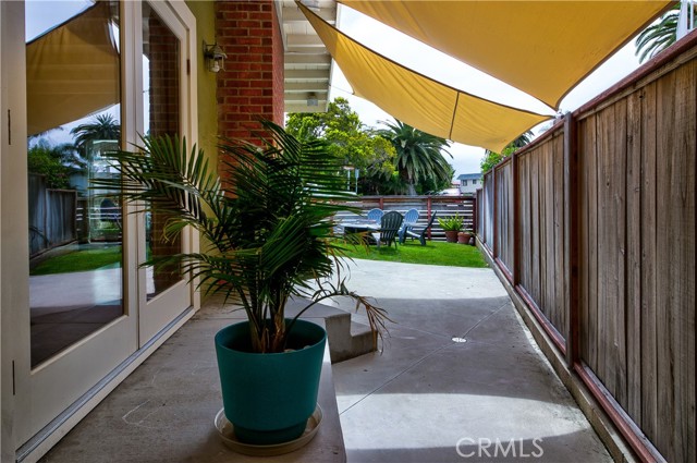 236 W Mariposa, San Clemente CA: https://media.crmls.org/medias/3ba4326e-f8dc-41c4-b54e-365c08e45311.jpg