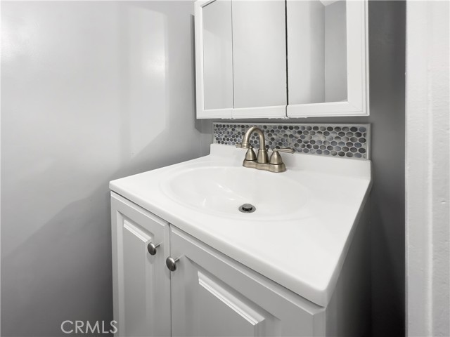 Detail Gallery Image 18 of 22 For 1626 W Pine St, Santa Ana,  CA 92703 - 3 Beds | 1/1 Baths