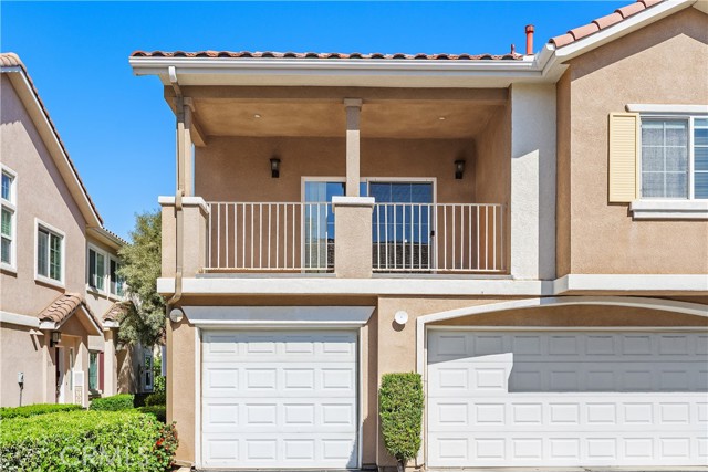 Detail Gallery Image 2 of 40 For 93 Kansas #202,  Redlands,  CA 92373 - 2 Beds | 2 Baths