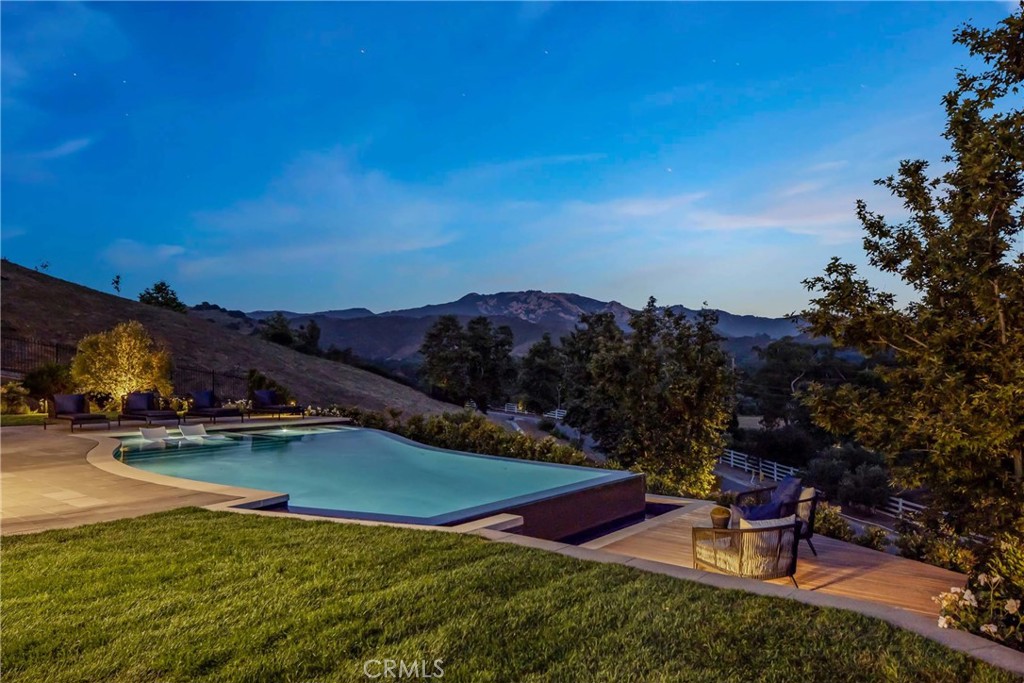 MLS #OC26157828 image #2