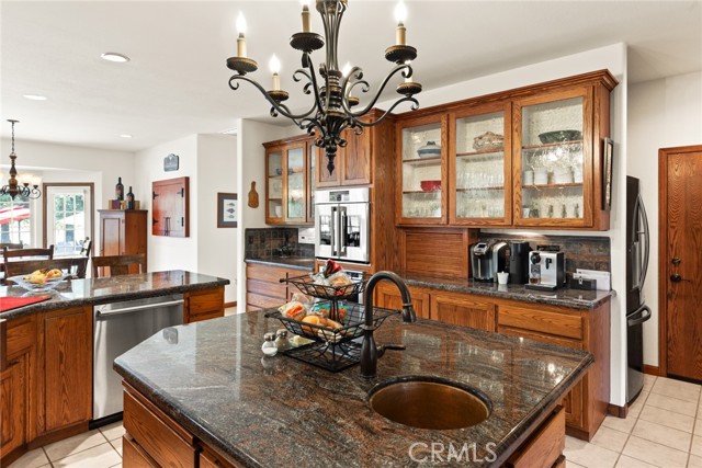 Detail Gallery Image 22 of 60 For 3515 Bell Estates Dr, Chico,  CA 95973 - 6 Beds | 5/1 Baths