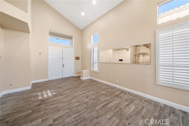 Image 6 of 33 For 9186 Lantana Drive