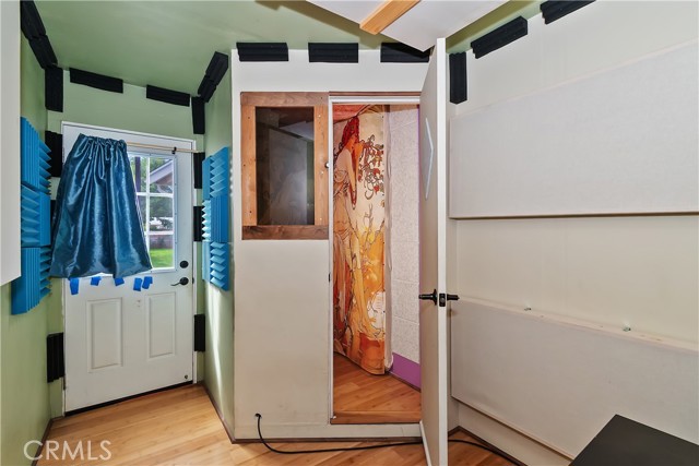 1315 Stillman, Redlands CA: https://media.crmls.org/medias/3ba5f030-2646-46b6-8a92-3d22b285f1d0.jpg