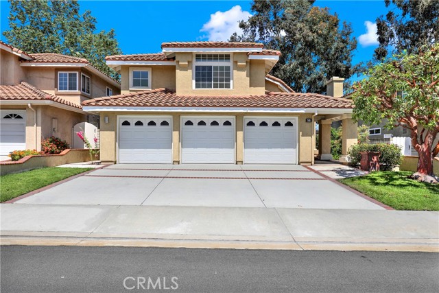 14 Reata, Rancho Santa Margarita CA: https://media.crmls.org/medias/3ba6207f-c163-464d-bc18-032edc3e5791.jpg