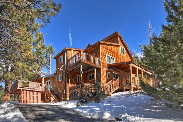 Detail Gallery Image 1 of 48 For 1300 Malabar Way, Big Bear City,  CA 92314 - 7 Beds | 6/1 Baths