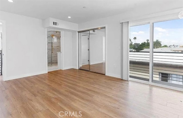 Detail Gallery Image 12 of 23 For 6417 1/2 Lexington Ave, Los Angeles,  CA 90038 - 4 Beds | 4 Baths