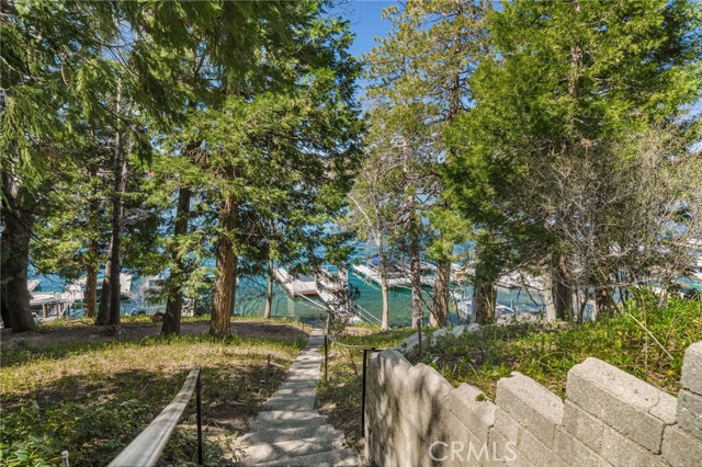 Detail Gallery Image 41 of 53 For 244 John Muir, Lake Arrowhead,  CA 92352 - 5 Beds | 3/1 Baths