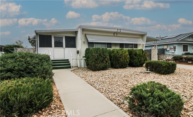 Detail Gallery Image 25 of 25 For 13829 Riviera, Victorville,  CA 92395 - 2 Beds | 2 Baths