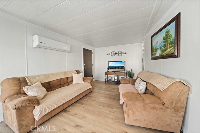 Detail Gallery Image 10 of 26 For 4444 E Avenue R Space 123, Palmdale,  CA 93552 - 2 Beds | 2 Baths