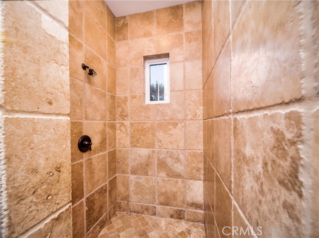 Detail Gallery Image 27 of 64 For 56705 Village Dr, La Quinta,  CA 92253 - 3 Beds | 3 Baths