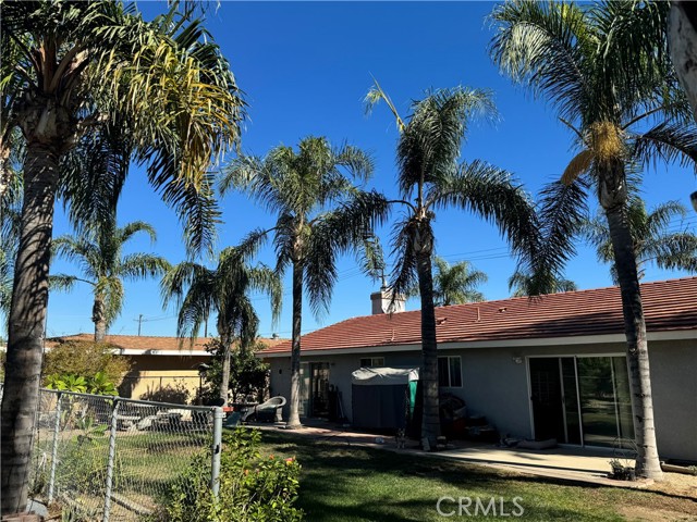 Detail Gallery Image 12 of 21 For 10554 Maple Ave, Bloomington,  CA 92316 - 4 Beds | 2 Baths