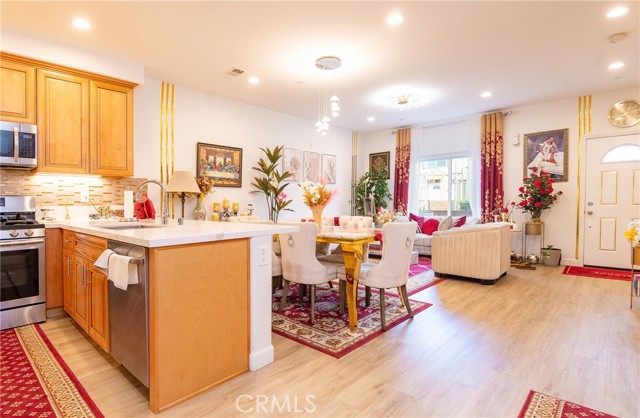 Detail Gallery Image 7 of 32 For 16425 Arrow #1214,  Fontana,  CA 92335 - 3 Beds | 2/1 Baths