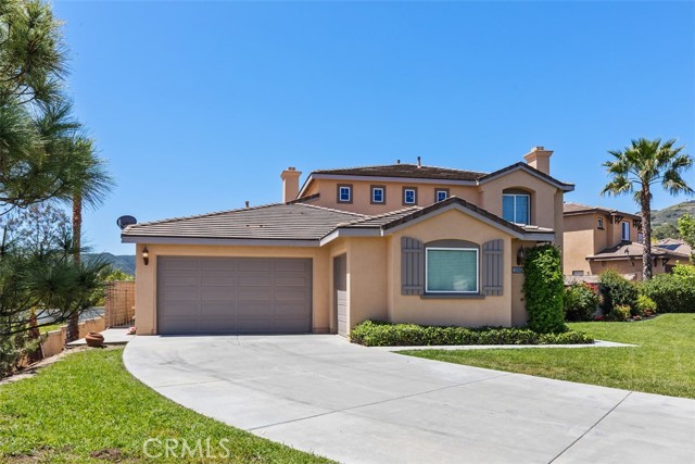 Detail Gallery Image 3 of 55 For 22885 Royal Adelaide Dr, Murrieta,  CA 92562 - 4 Beds | 3/1 Baths