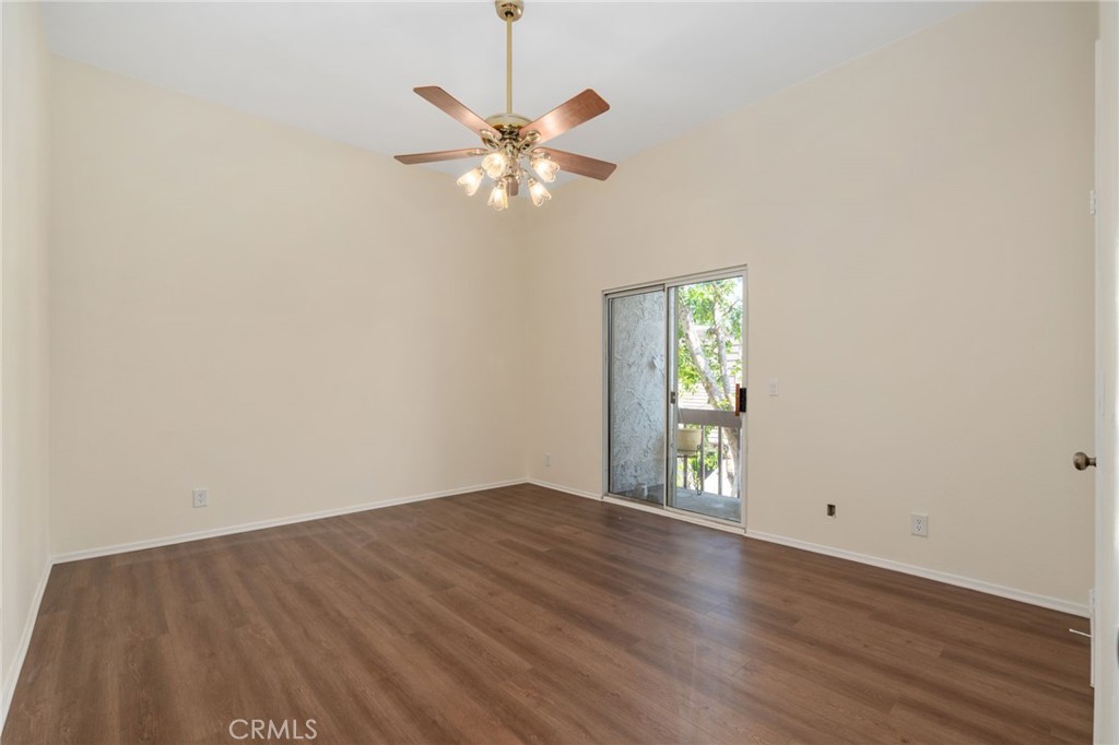 MLS #DW25227160 image #13