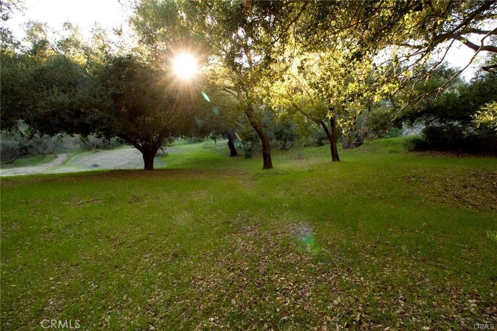 19605 Live Oak Canyon Rd., Trabuco Canyon, CA 92679