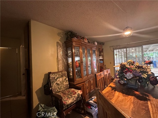 Detail Gallery Image 8 of 42 For 4612 Walnut St, Baldwin Park,  CA 91706 - 3 Beds | 3 Baths