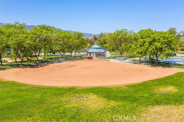 Detail Gallery Image 64 of 65 For 26511 Brooks Cir, Stevenson Ranch,  CA 91381 - 5 Beds | 3/1 Baths
