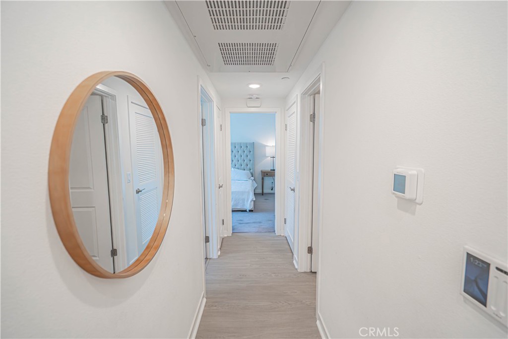 https://media.crmls.org/medias/3bab67ce-2266-4c01-b1b9-b2cfddb1e9eb.jpg?preset=X-Large